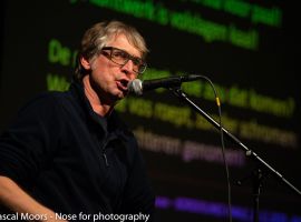 Borderlines – Euregion Poetry Slam: De grote finale op 22 november 2019 in het Ludwig Forum Aken. And the winner is … Markim Pause. Foto: © Pascal Moors.
