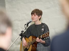 Prijsuitreiking van de NXT-TXT-Awards 2019. Muziek: Pauline Cubélier (Collège Saint-Louis, Liège). Foto: Heike Lachmann.